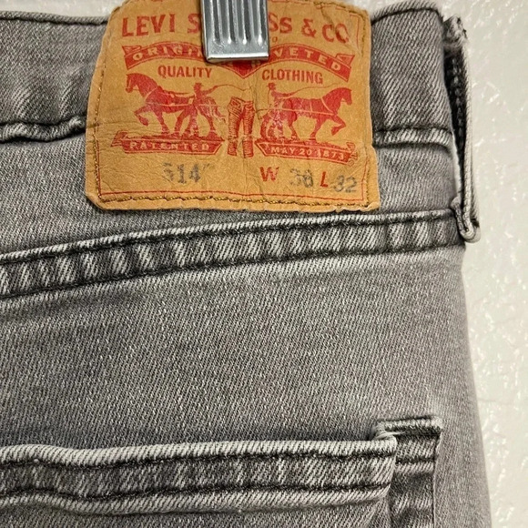 Levi's 514 Men’s Gray Straight Leg Denim Size 38 - Picture 2 of 8